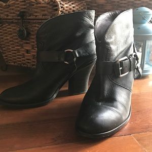 Lucky Brand Black Leather Harness Ankle Boots